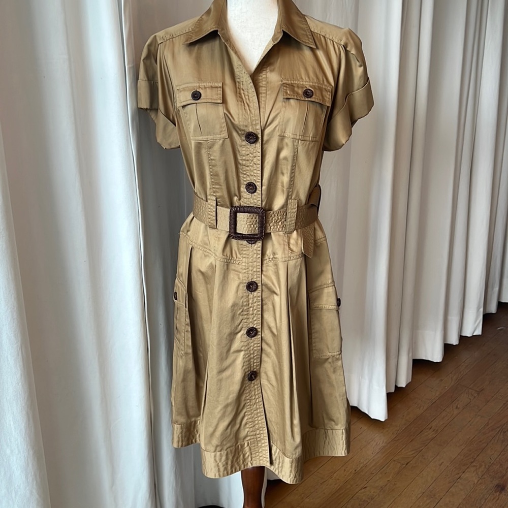 Diane von Furstenberg khaki/gold cotton, belted safari dress w side hip pockets.
